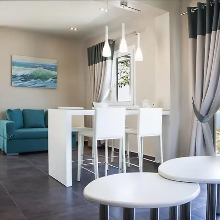 Dionysos Village 4*