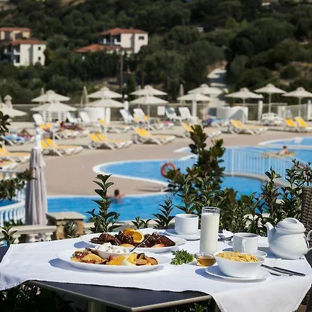 Dionysos Village Aparthotel Lassi (Kefalonia)