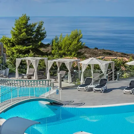 Dionysos Village 4*