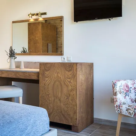 Dionysos Village Apartmanhotel 4*