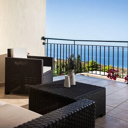 Dionysos Village Lägenhetshotell Lassi (Kefalonia)