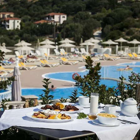 Apartmanhotel Dionysos Village 4*