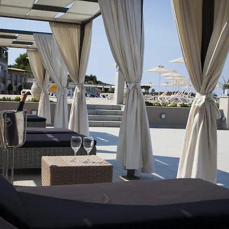 Dionysos Village 4* Lászi