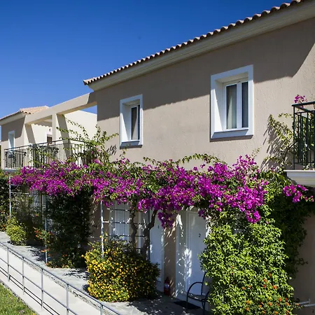 Dionysos Village 4* Lászi