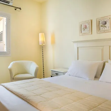 Hotel apartamentowy Dionysos Village