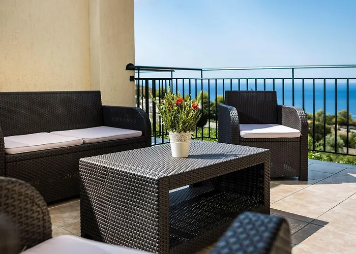 Aparthotel Dionysos Village Lassi (Kefalonia)