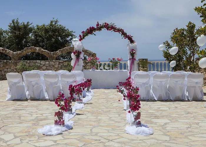 狄奥尼索斯度假公寓