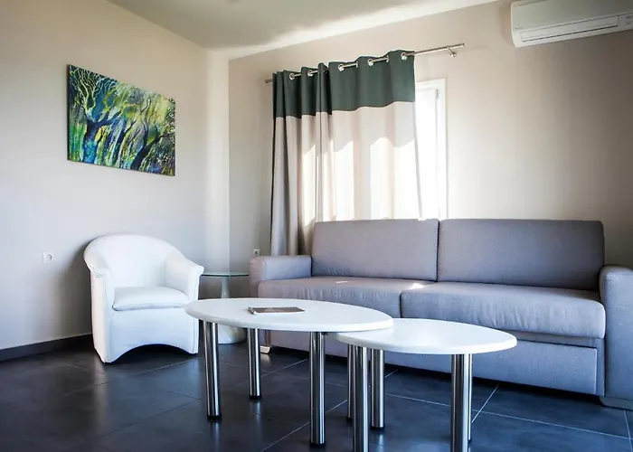 Aparthotel Dionysos Village